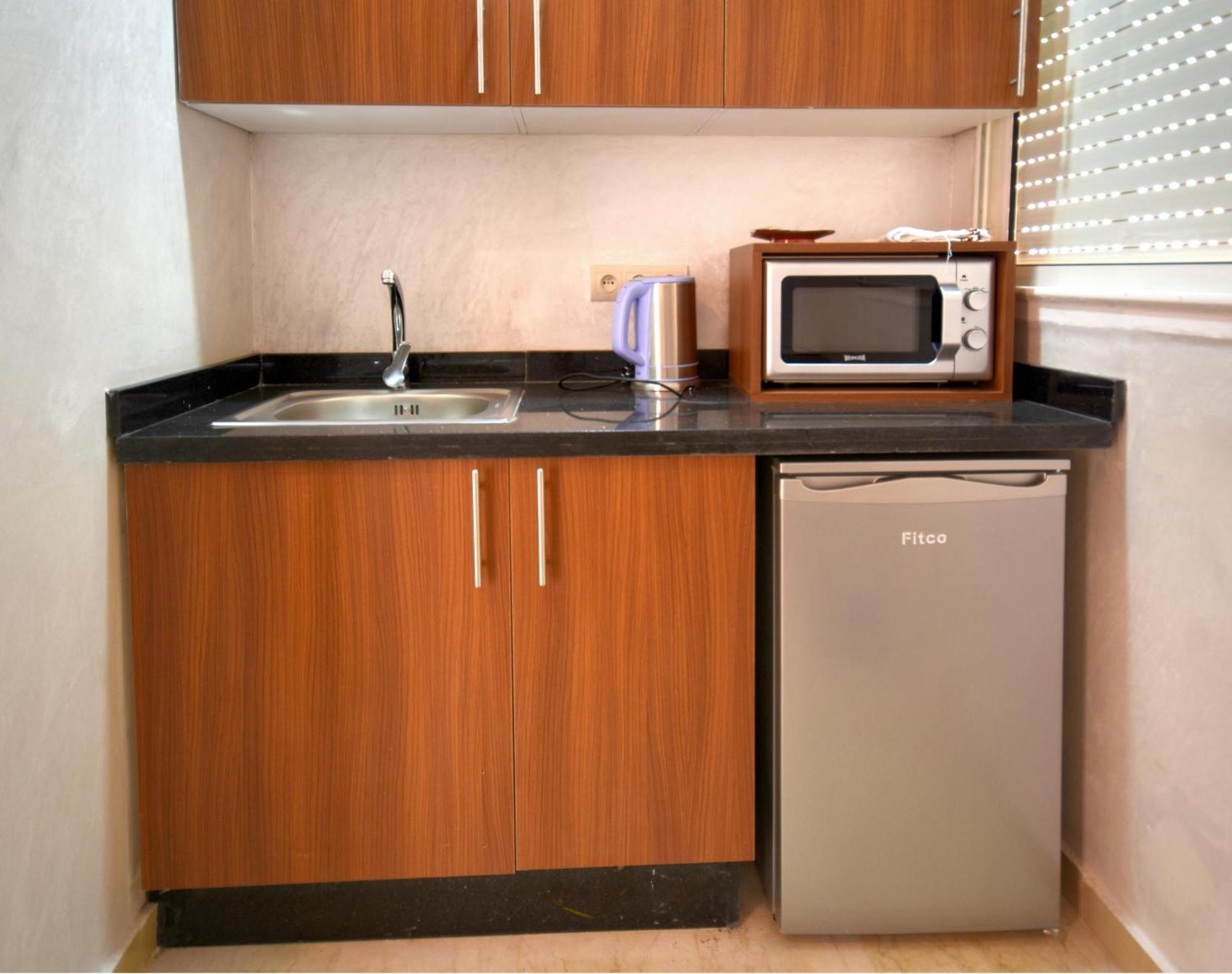 Blue Wave Lodge Agadir n'Ait Sa Quarto foto