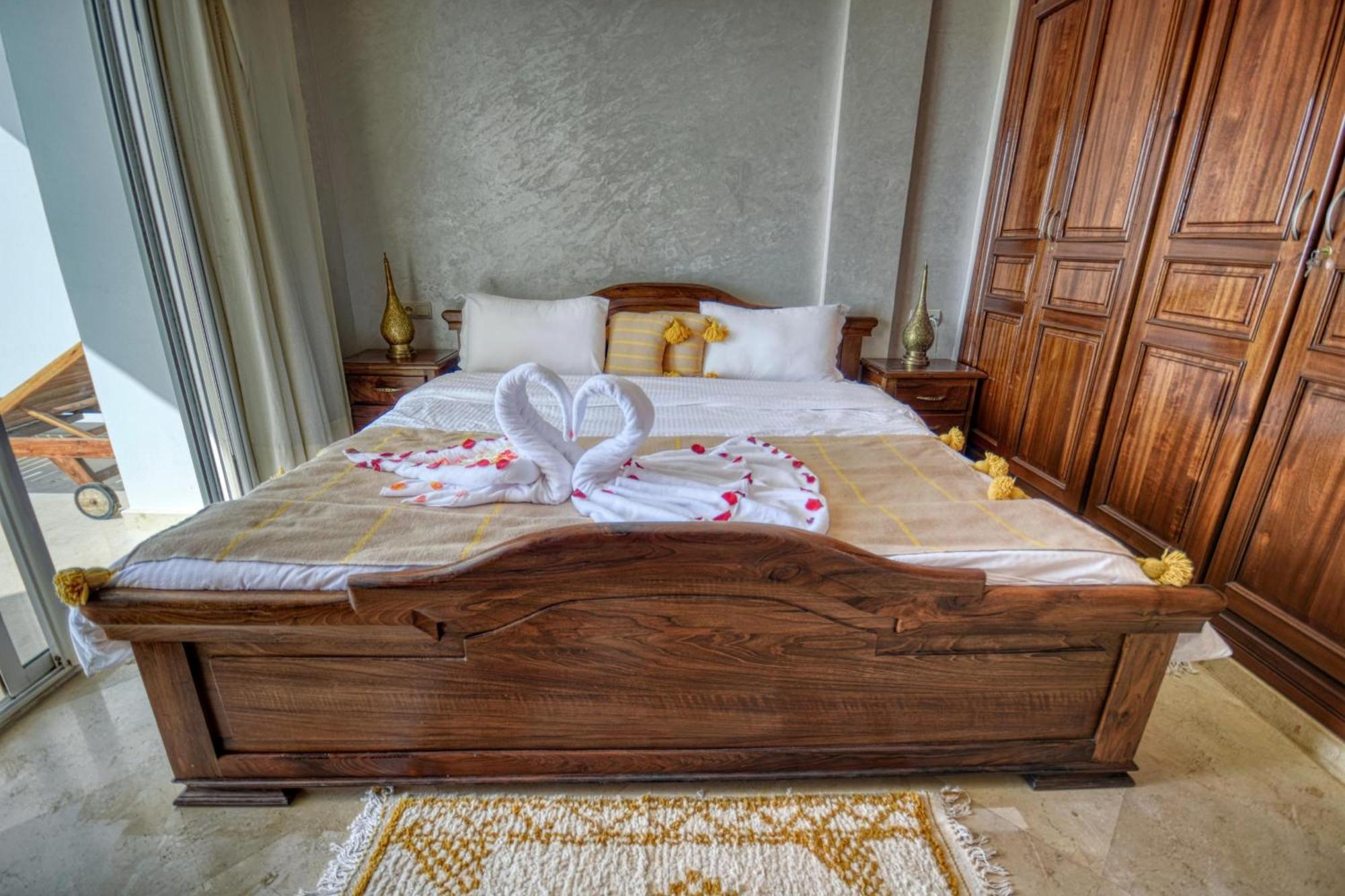 Blue Wave Lodge Agadir n'Ait Sa Quarto foto